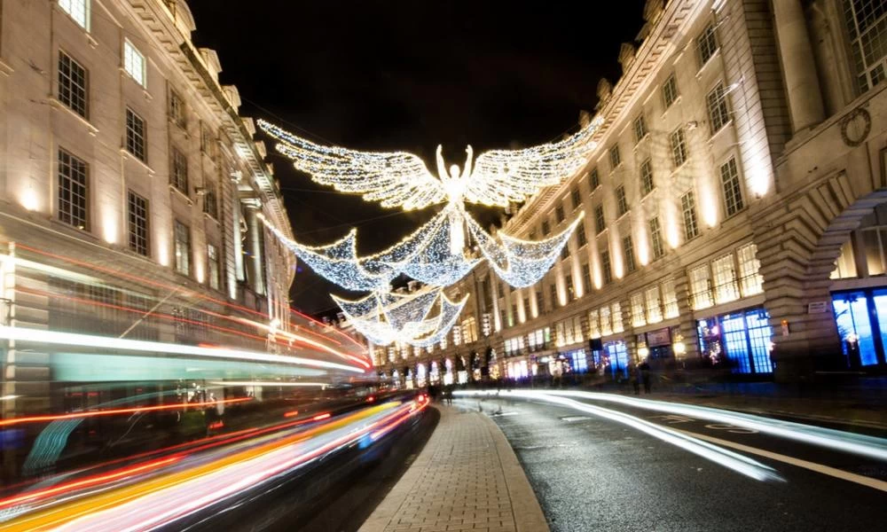 Κορoνοϊός - Πώς θα κάνουν Χριστούγεννα Λονδίνο, Βερολίνο και Παρίσι